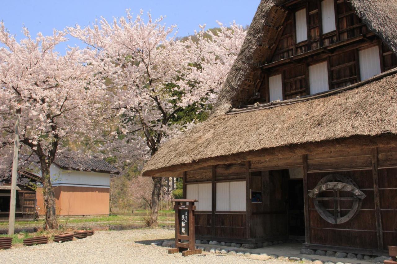 Gokayama Onsen Akaokan Nanto Esterno foto